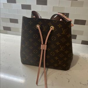 Louis Vuitton Neonoe
